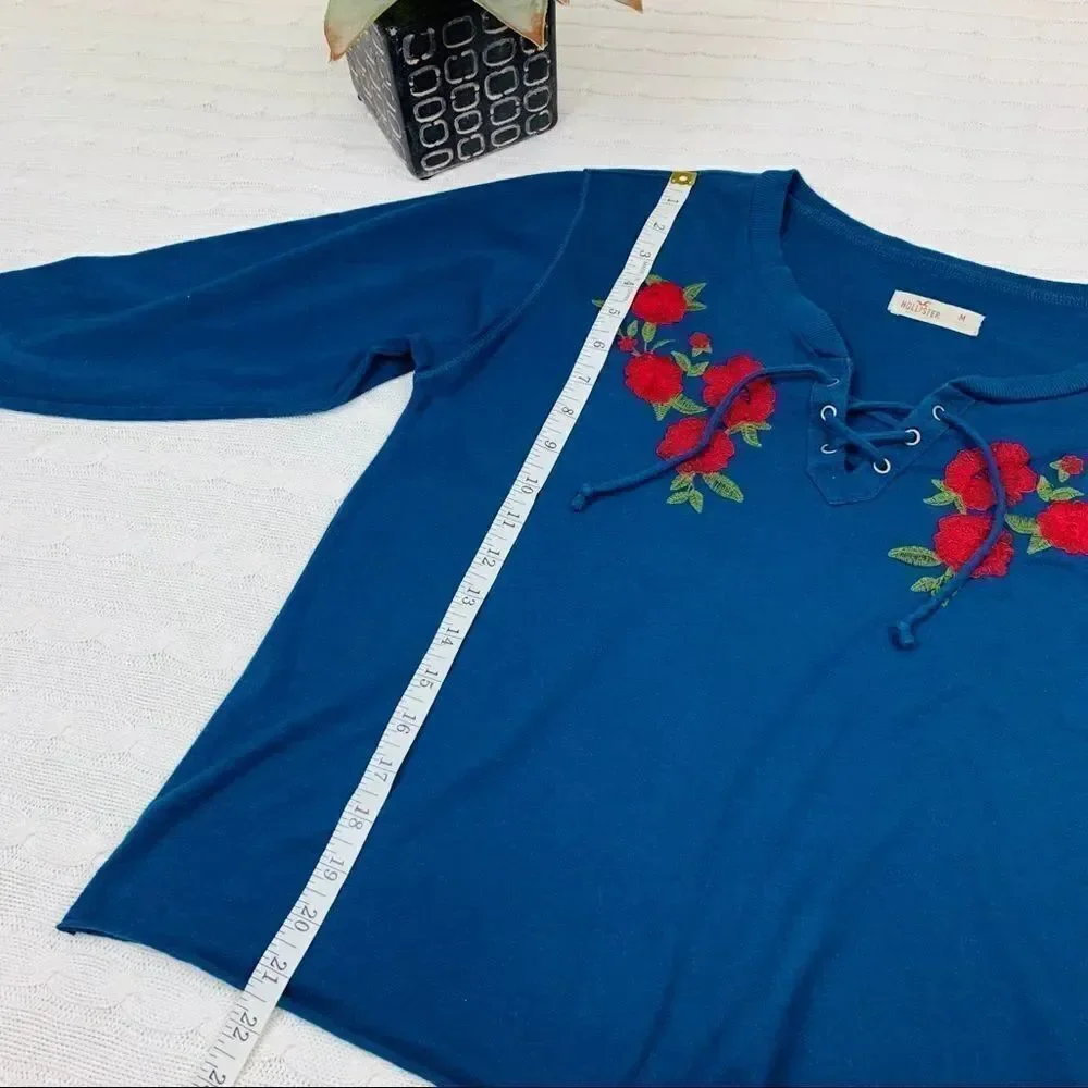 Hollister lace up long sleeve embroidered crop top